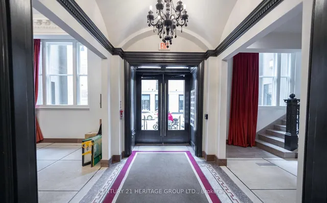 Additional image 2 of 197 Yonge St Unit 2410