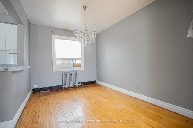 Additional image 10 of 190 CAMERON Ave