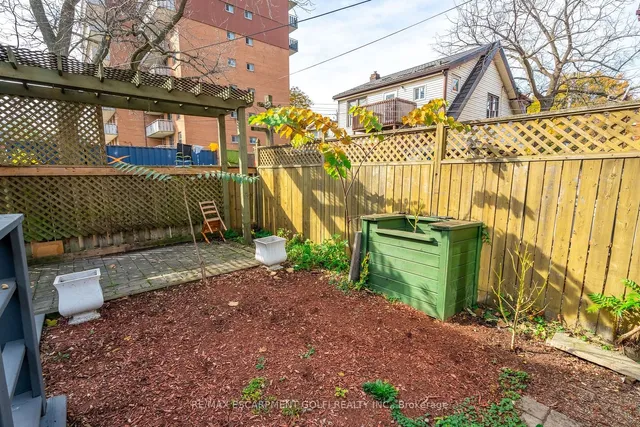 Additional image 32 of 381 Herkimer St