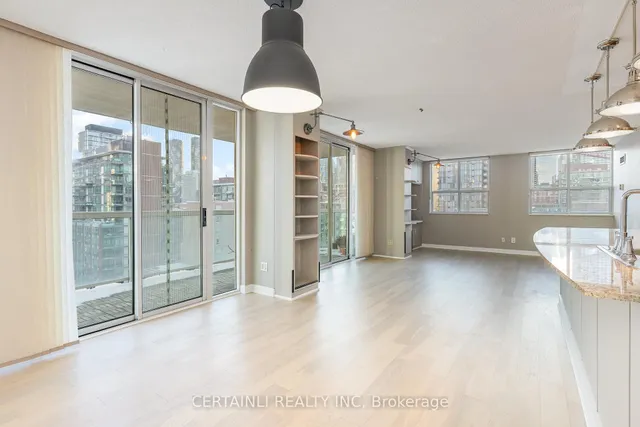 Additional image 5 of 313 Richmond St Unit 1161