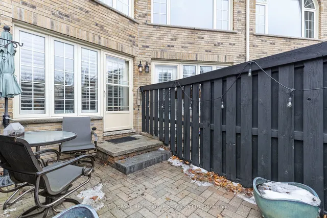 Additional image 38 of 2110 New St Unit 8