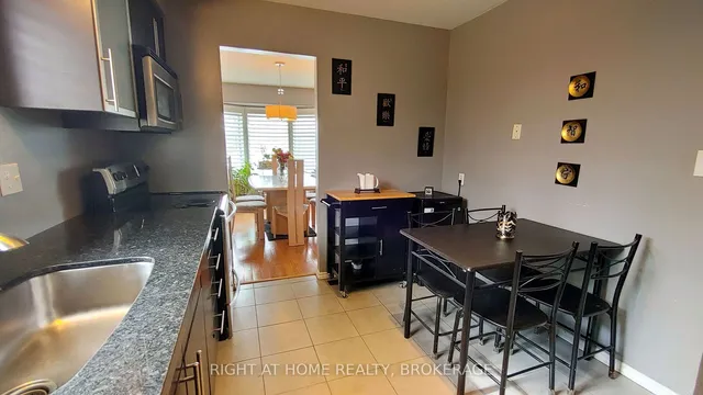 Additional image 12 of 16 Flamingo Dr