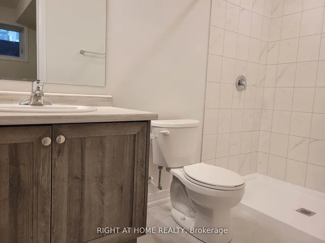 Additional image 18 of 261 Woodbine Ave Unit 79A