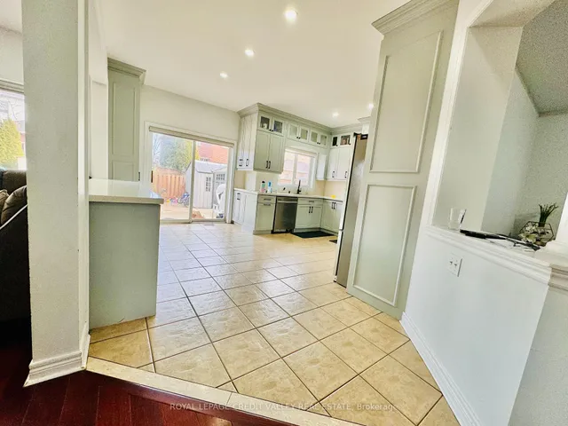 Additional image 12 of 17 Charger Lane