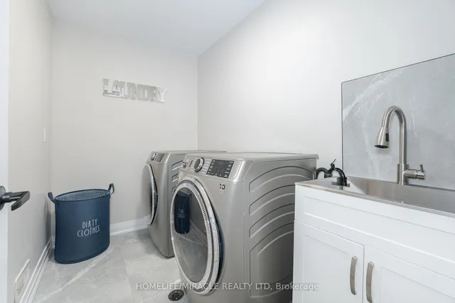 Additional image 37 of 28 Sussexvale Dr