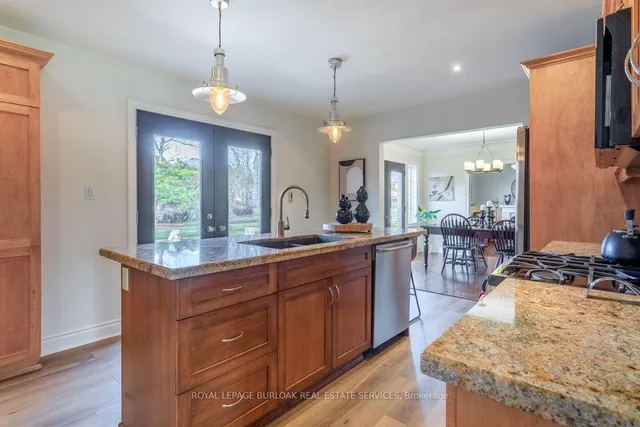 Additional image 4 of 721 Courtland Pl