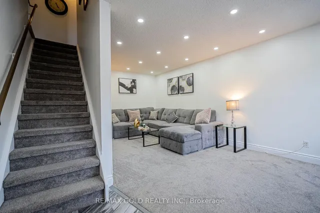 Additional image 4 of 445 Pioneer Dr Unit 4