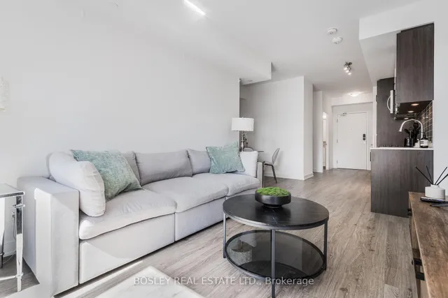 Additional image 3 of 543 Richmond St Unit 314