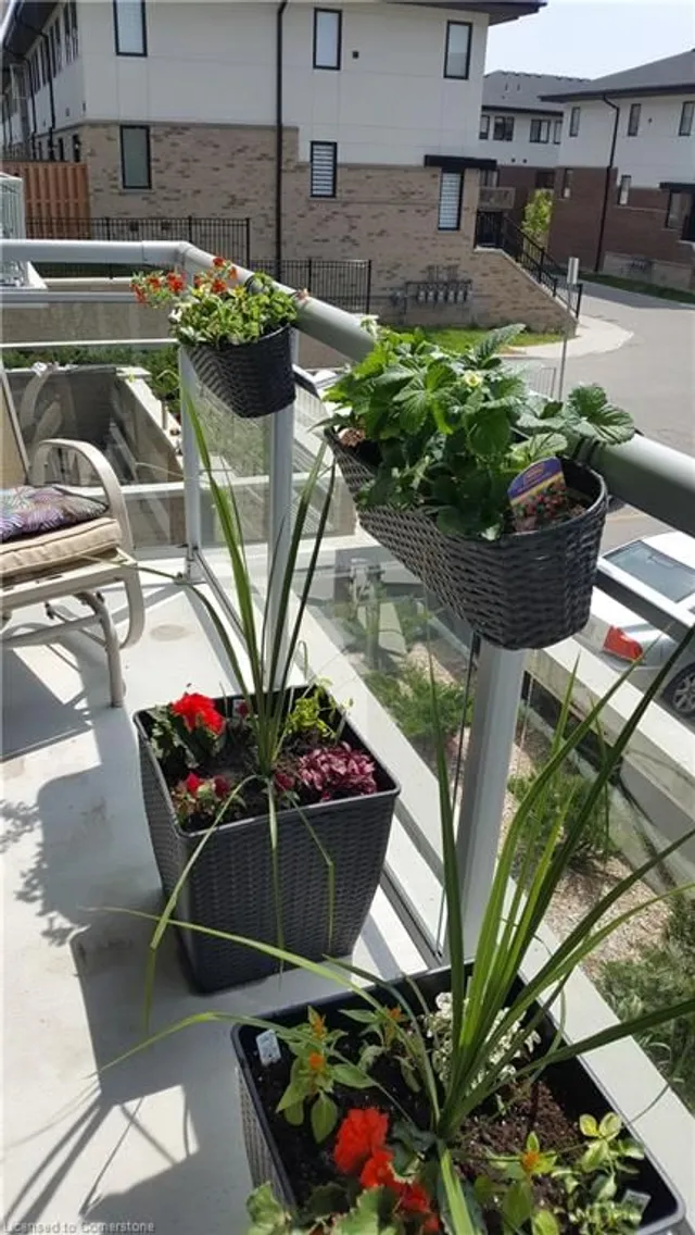 Additional image 26 of 16 Markle Cres Unit 211