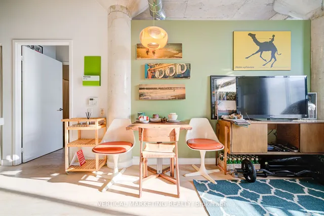 Additional image 10 of 369 Sorauren Ave Unit 510