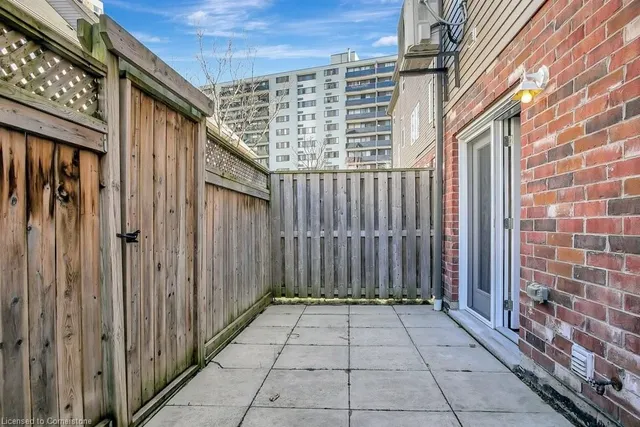 Additional image 23 of 55 Mooregate Cres Unit 11A