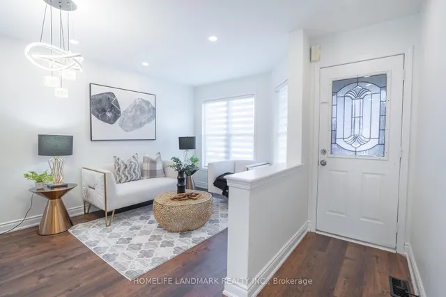 Additional image 4 of 36 Frontenac Cres