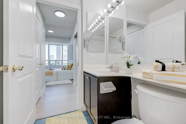 Additional image 31 of 90 Absolute Ave Unit 503