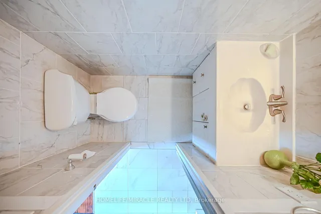 Additional image 25 of 18 Knightsbridge Rd Unit 2311