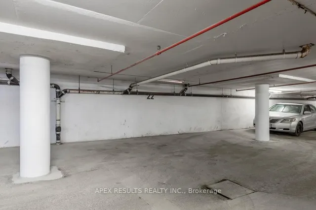 Additional image 36 of 1950 Main St Unit 405