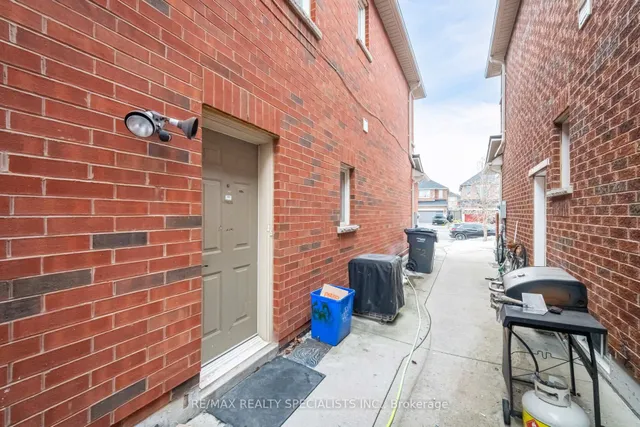 Additional image 37 of 62 Calderstone Rd