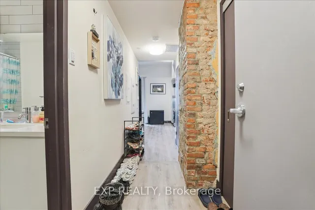 Additional image 9 of 121 King St Unit 105