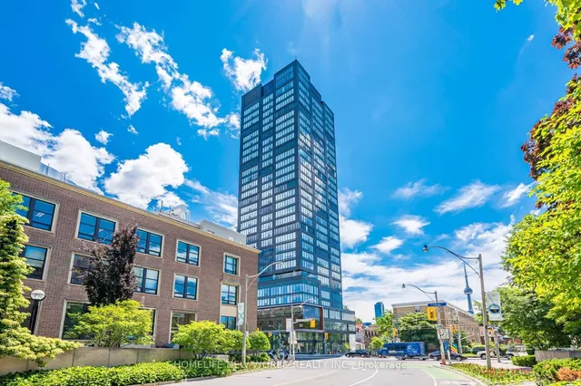 203 College St Unit 1408