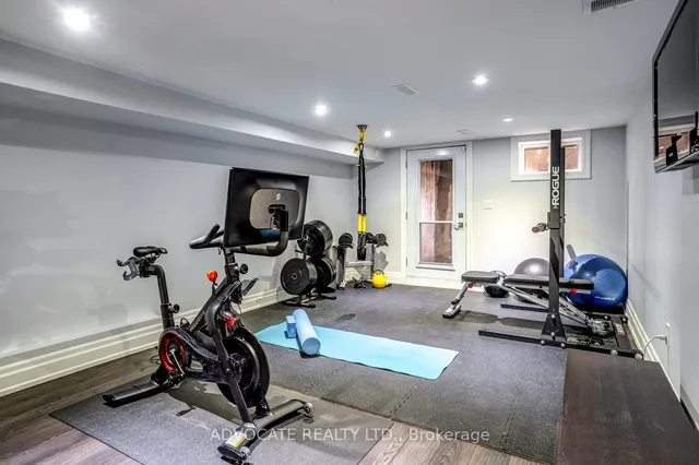 Additional image 38 of 20 Helena Ave