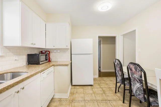 Additional image 8 of 111 Elise Terr