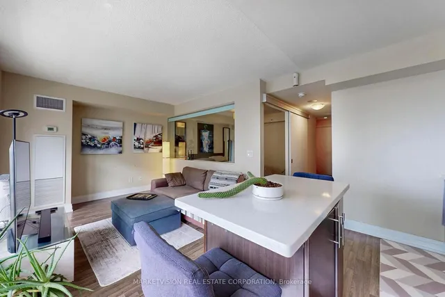 Additional image 4 of 565 Wilson Ave Unit 806