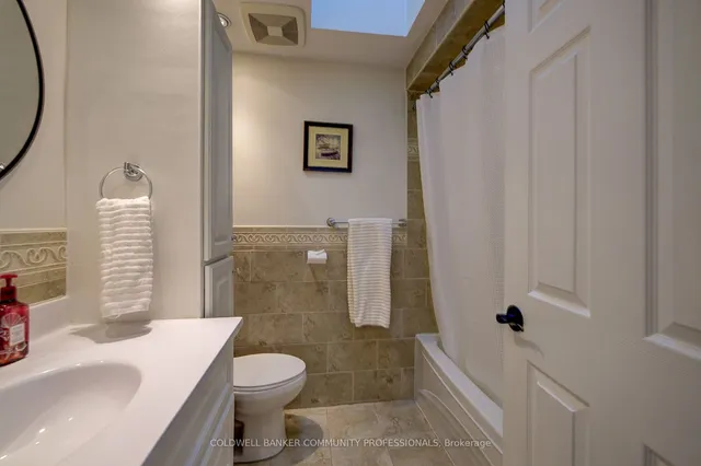 Additional image 33 of 20 Ventura Dr