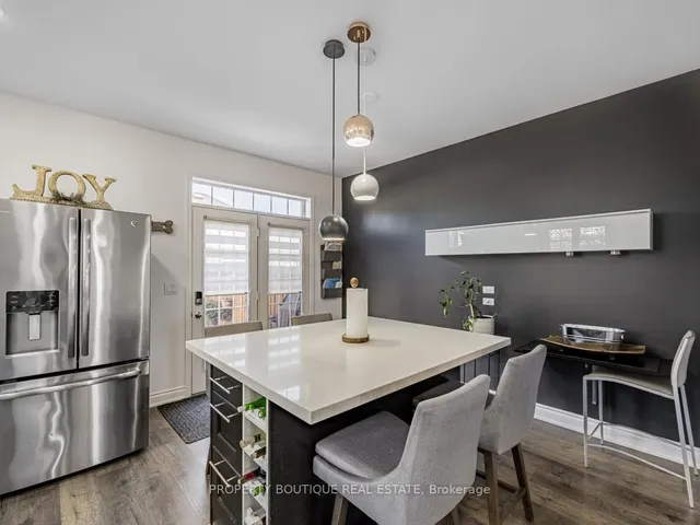 Additional image 12 of 651 Farmstead Dr Unit 10