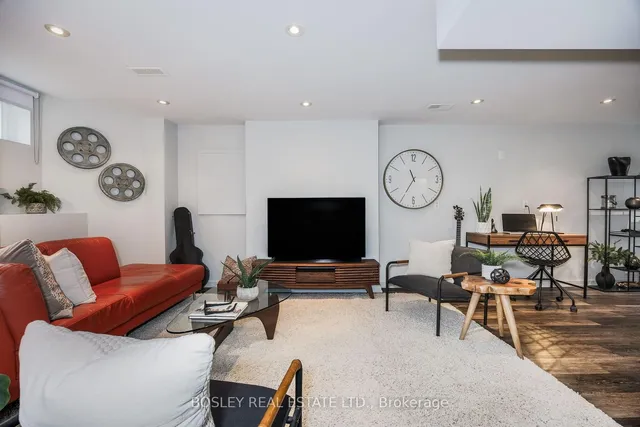 Additional image 37 of 32 Melville Ave