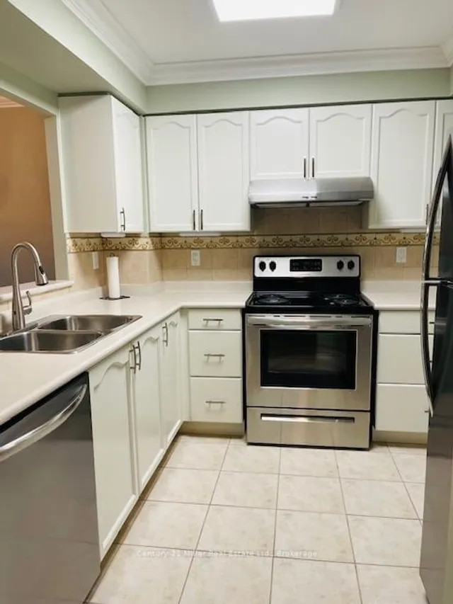 Additional image 4 of 100 Burloak Dr Unit 2407