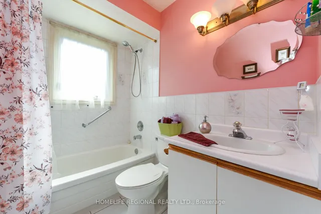 Additional image 12 of 8 Greenlaw Ave