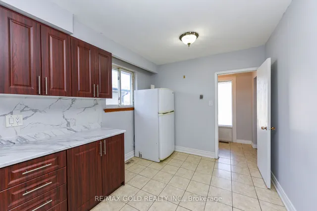 Additional image 11 of 7240 Dellaport Dr