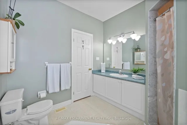 Additional image 22 of 46 Pentland Rd