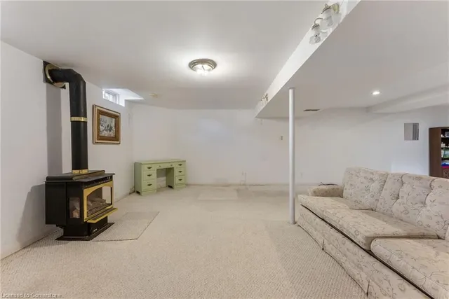 Additional image 30 of 54 Silverbirch Blvd