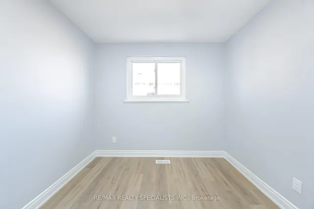 Additional image 22 of 13 Caledon Cres