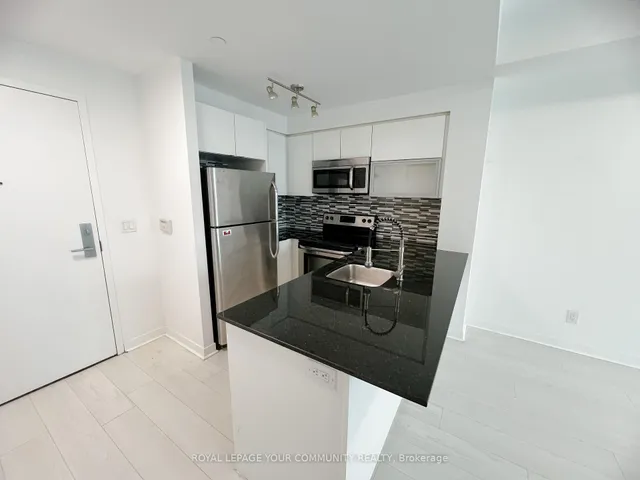 Additional image 8 of 150 East Liberty St Unit 618