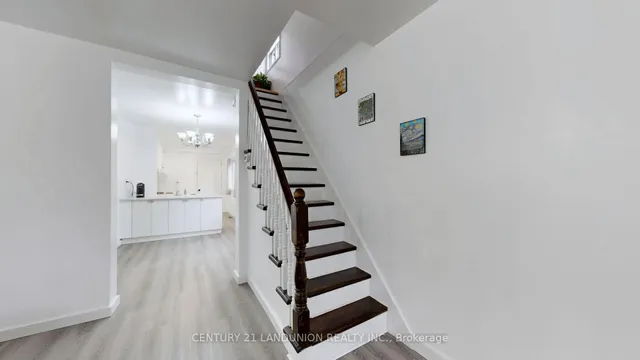 Additional image 16 of 343 Kipling Ave