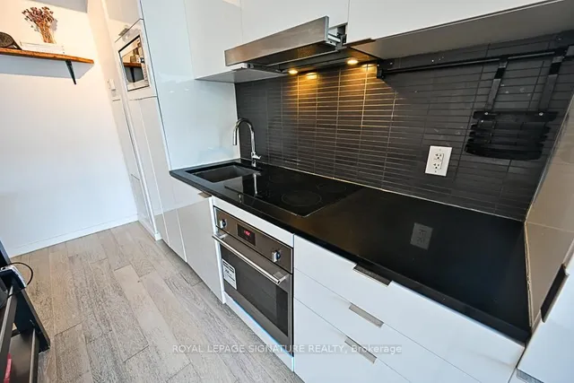 Additional image 8 of 170 Bayview Ave Unit 803