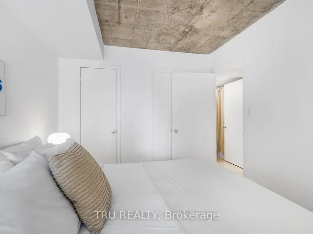 Additional image 18 of 1029 King St Unit 841