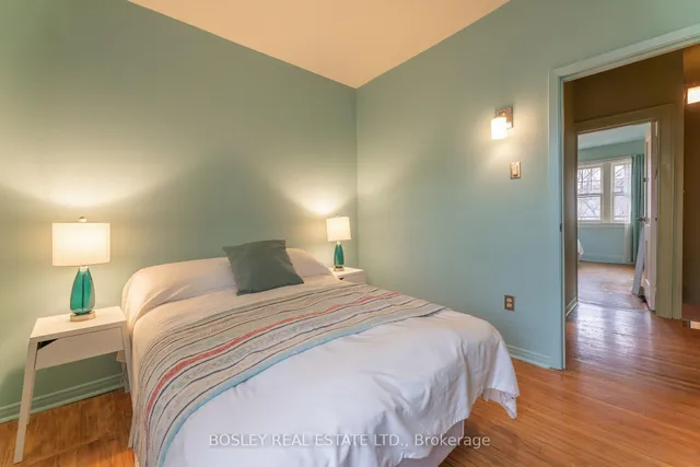 Additional image 20 of 41 Winnifred Ave