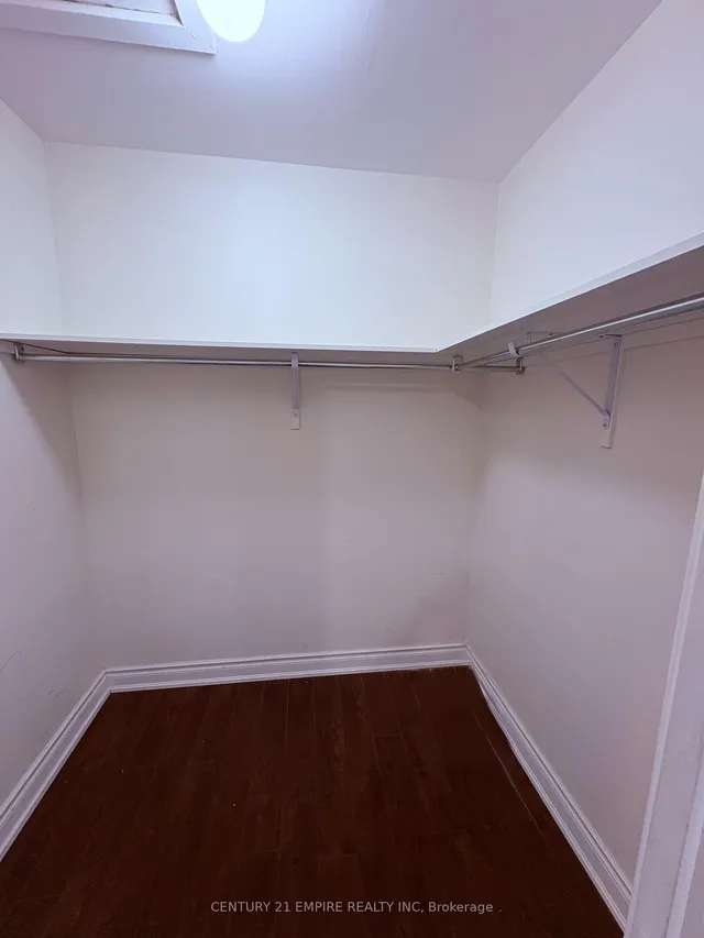 Additional image 11 of 19 Bramhall Circ