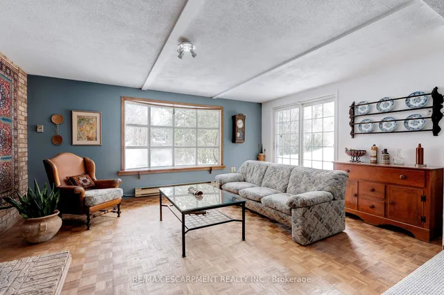 Additional image 37 of 847 FOREST GLEN Ave