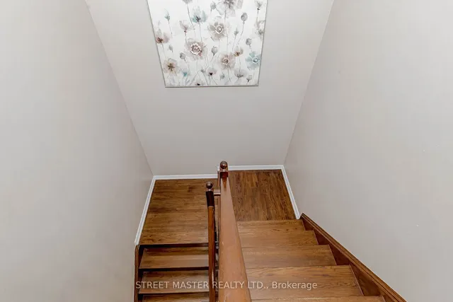 Additional image 26 of 72 Newington Cres