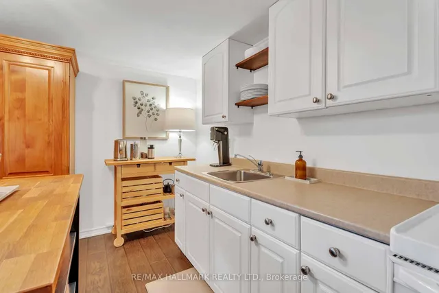 Additional image 29 of 24 Hughey Cres