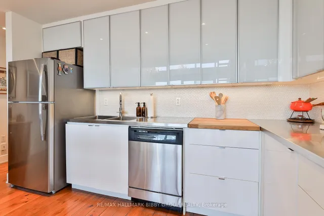 Additional image 13 of 183 Dovercourt Rd Unit Ph9