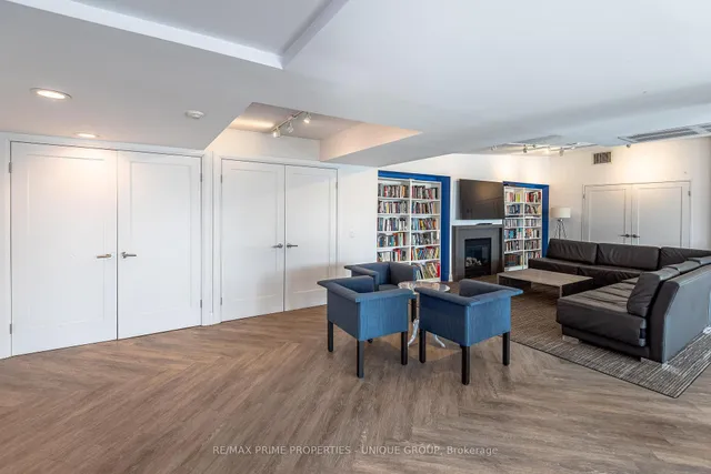 Additional image 29 of 39 Parliament St Unit 703