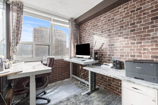 Additional image 18 of 120 Duke St Unit 805