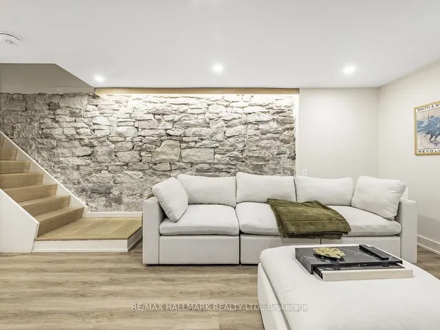 Additional image 27 of 40 Fuller Ave