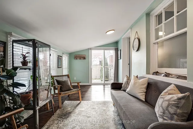 Additional image 26 of 103 Adair Ave