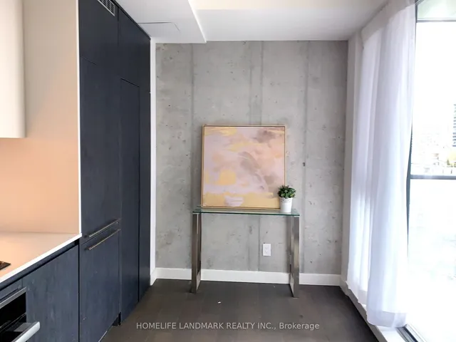 Additional image 6 of 81 Wellesley St Unit 1304