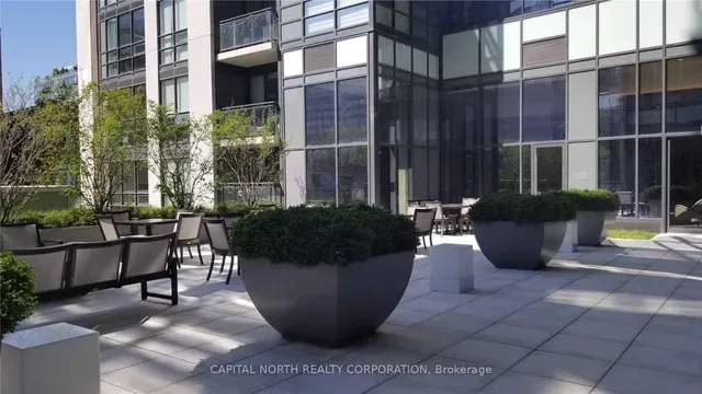 Additional image 32 of 460 Adelaide St Unit 1222